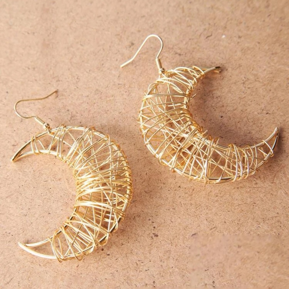 π Metallic Wired Crescent Moon Drop Earrings π
